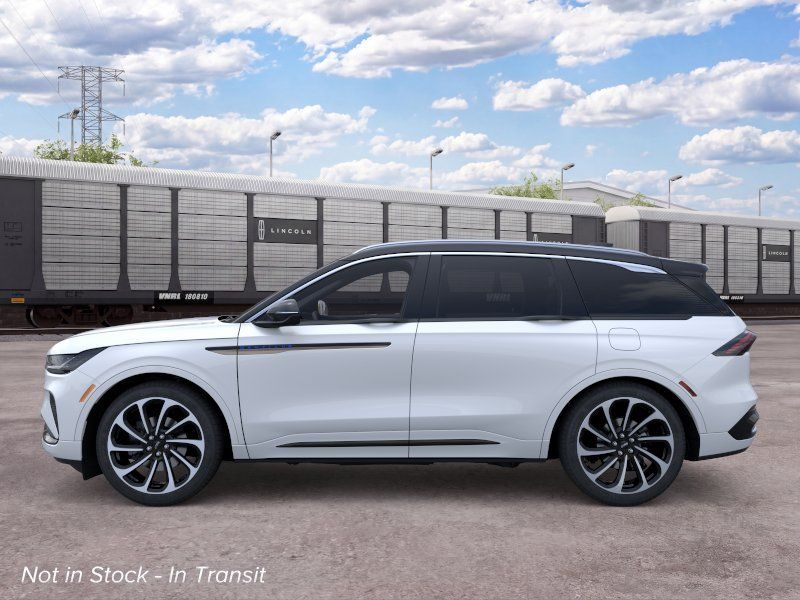 New 2026 Lincoln Nautilus Black Label AWD/4WD image 3