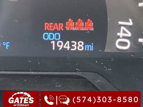 Used 2025 Toyota RAV4 XLE image 4