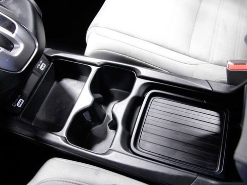 Certified 2021 Honda CR-V EX image 28