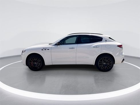 New 2024 Maserati Levante Modena Ultima image 4