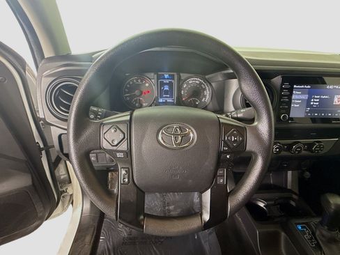 Used 2022 Toyota Tacoma SR image 13