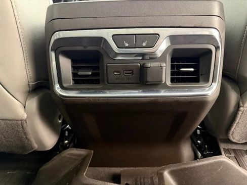 Used 2020 GMC Sierra 1500 SLT w/ SLT Premium Plus Package image 24