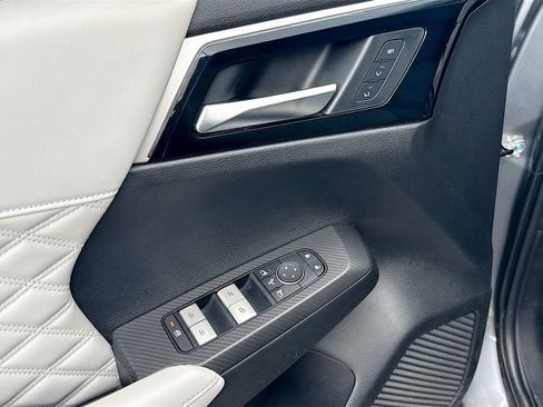 Used 2022 Mitsubishi Outlander SEL FWD image 19