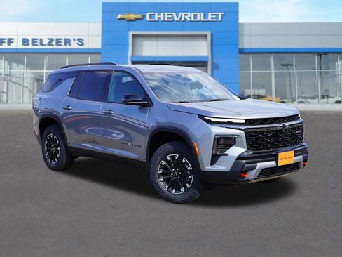 New 2026 Chevrolet Traverse Z71 w/ Enhanced Driving Package image 1