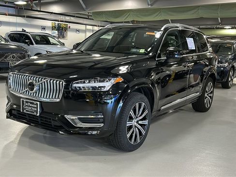 Certified 2023 Volvo XC90 B6 Plus w/ Protection Package Premier AWD/4WD image 3