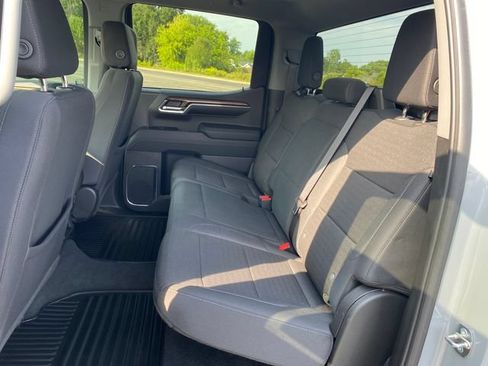 Certified 2024 Chevrolet Silverado 1500 LT AWD/4WD image 17