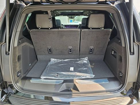 New 2026 Cadillac Escalade Sport w/ Touring Package AWD/4WD image 14