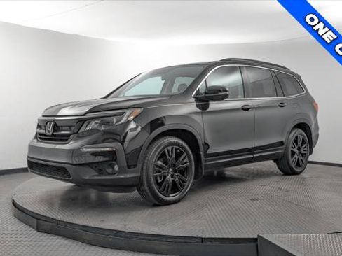 Used 2022 Honda Pilot Special Edition image 2