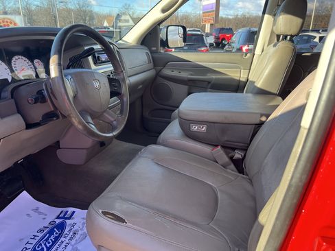 Used 2005 Dodge Ram 2500 Truck SLT image 15