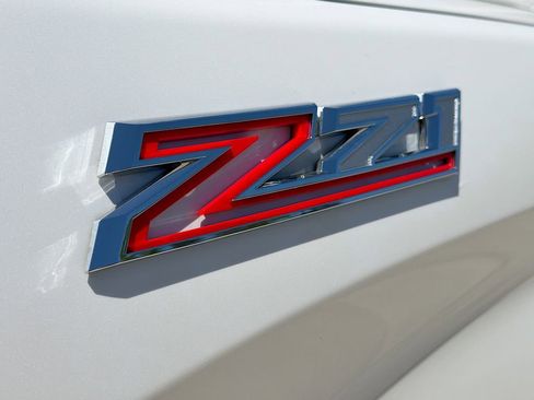 Used 2020 Chevrolet Silverado 1500 LTZ w/ LTZ Plus Package AWD/4WD image 33