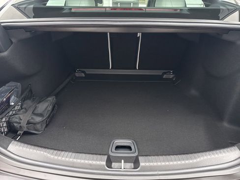 Used 2025 Mercedes-Benz C 300 Sedan image 24