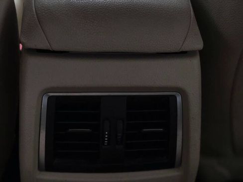 Used 2017 BMW 320i Sedan image 25