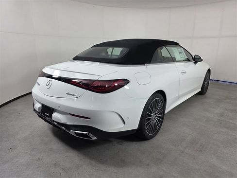 New 2026 Mercedes-Benz CLE 450 4MATIC Cabriolet image 17