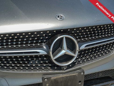 Used 2018 Mercedes-Benz GLC 300 4MATIC Coupe image 5