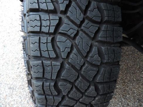 Certified 2023 Chevrolet Silverado 1500 Custom Trail Boss image 18