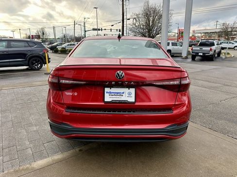 Certified 2025 Volkswagen Jetta Sport image 6