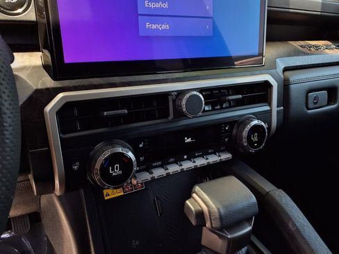 Certified 2025 Toyota Tacoma Limited AWD/4WD image 11