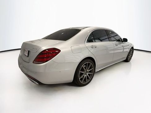 Used 2018 Mercedes-Benz S 560 4MATIC Sedan image 7