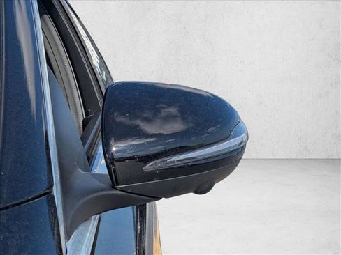 Used 2021 Mercedes-Benz C 300 Sedan image 10