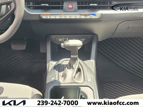 New 2026 Kia K4 FWD image 18