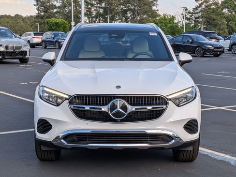 New 2026 Mercedes-Benz GLC 300 4MATIC image 3