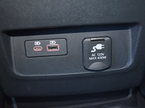 Used 2022 Nissan Frontier PRO-4X AWD/4WD image 26