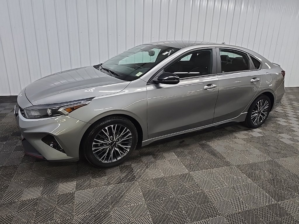 Used 2022 Kia Forte GT-Line FWD image 6