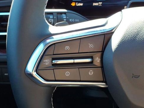 New 2026 Chevrolet Traverse Z71 w/ Enhanced Driving Package image 28