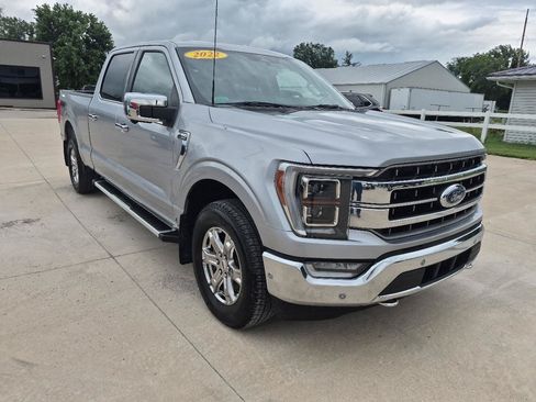 Used 2022 Ford F150 Lariat w/ Equipment Group 502A High AWD/4WD image 4