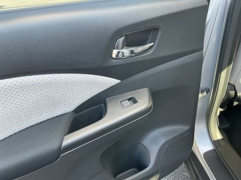 Used 2016 Honda CR-V EX image 22