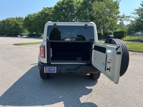 Used 2025 Ford Bronco Outer Banks AWD/4WD image 29