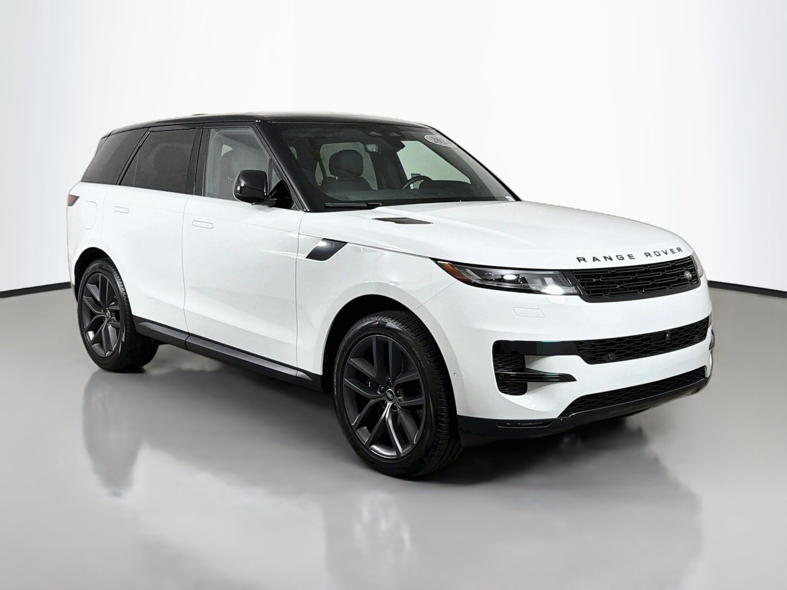 Used 2024 Land Rover Range Rover Sport SE AWD/4WD image 7
