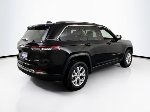 Used 2022 Jeep Grand Cherokee Limited image 5