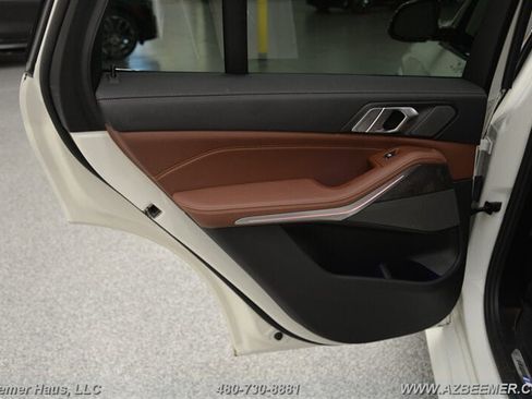 Used 2023 BMW X5 xDrive40i w/ M Sport Package AWD/4WD image 47