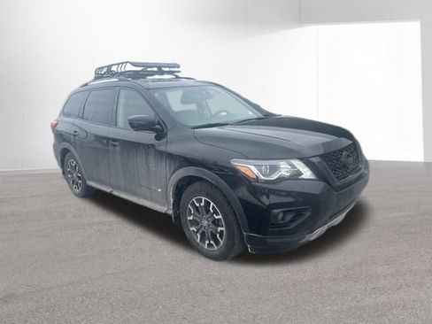 Used 2020 Nissan Pathfinder SL image 9