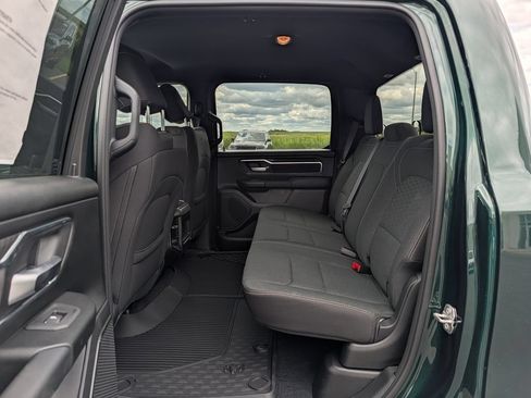New 2026 RAM 1500 4x4 Crew Cab image 6