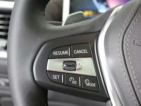 New 2026 BMW X5 xDrive50e image 16