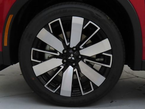 New 2025 Mitsubishi Outlander SE image 27