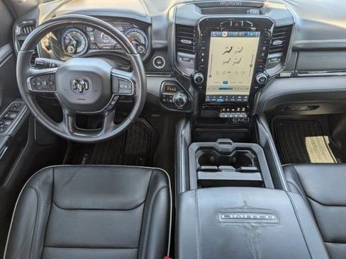 Used 2022 RAM 1500 Limited w/ Body Color Bumper Group AWD/4WD image 6