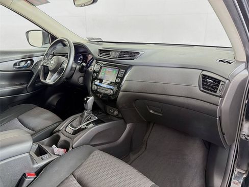 Used 2019 Nissan Rogue SV w/ Premium Package AWD/4WD image 31