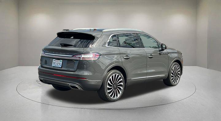 Certified 2022 Lincoln Nautilus Black Label AWD/4WD image 5