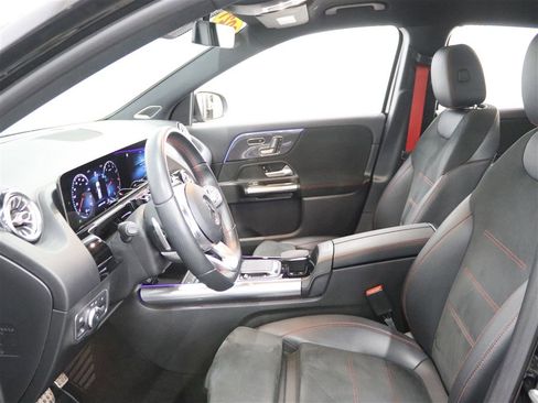 Used 2021 Mercedes-Benz GLA 35 AMG 4MATIC image 12