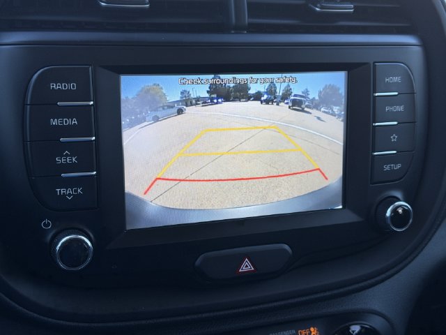 Used 2020 Kia Soul S FWD image 17
