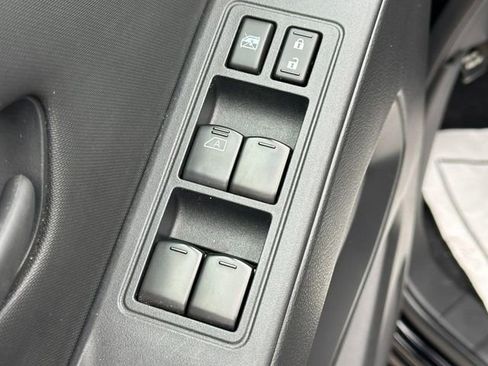 Used 2023 Nissan Frontier S w/ Technology Package image 16