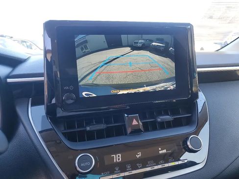 Used 2023 Toyota Corolla LE image 22