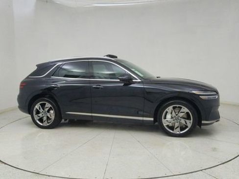 Used 2025 Genesis Electrified GV70 Advanced w/ Prestige Package image 67