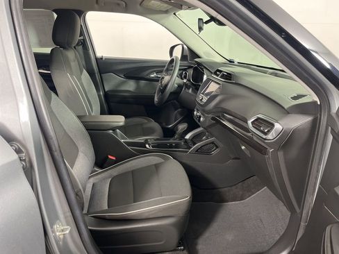 Used 2023 Chevrolet TrailBlazer LT image 6