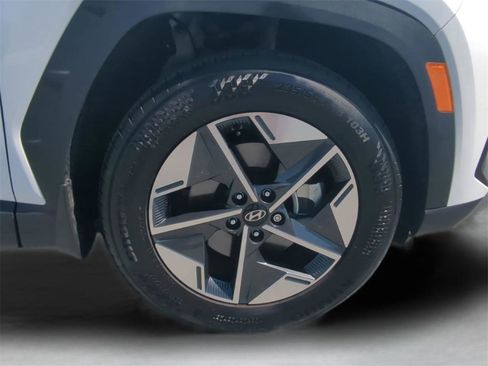 Used 2025 Hyundai Tucson SEL image 11