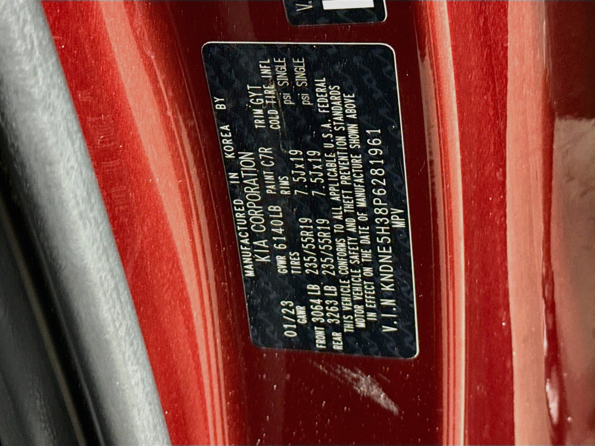 Used 2023 Kia Carnival SX FWD image 40