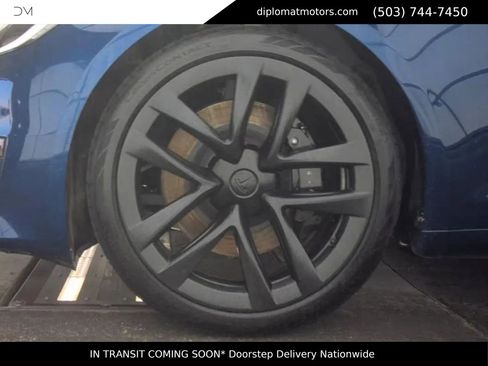 Used 2023 Tesla Model S image 12